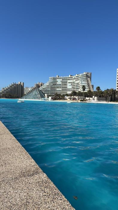 Departamento gran terraza frente al mar