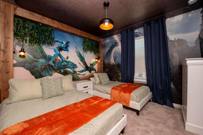 5BR Luxury Home with Pool at Windsor Island Resort