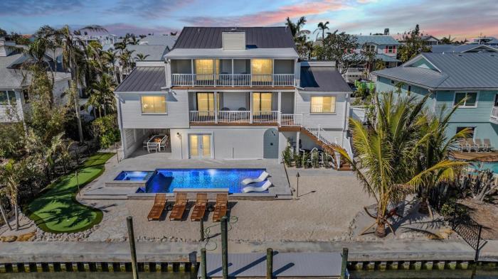 Luxury Waterfront - Sauna - Games - Minigolf - Gym