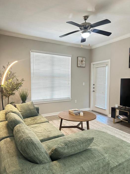 Magnolia Haven Cozy 1BR Near Shops & Trails