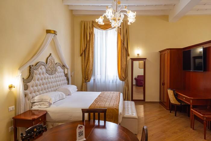 Trevi roma suites