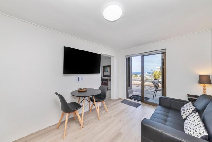 Demi de Mêlée B, One Bed, Bloubergstrand