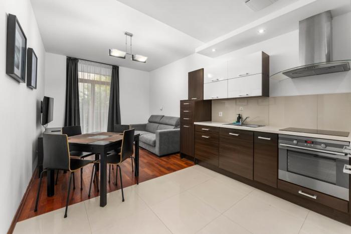 Cracow Home Harmony Apartment by BookingHost