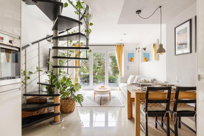 Bright 2BR Garden Flat in South Norwood