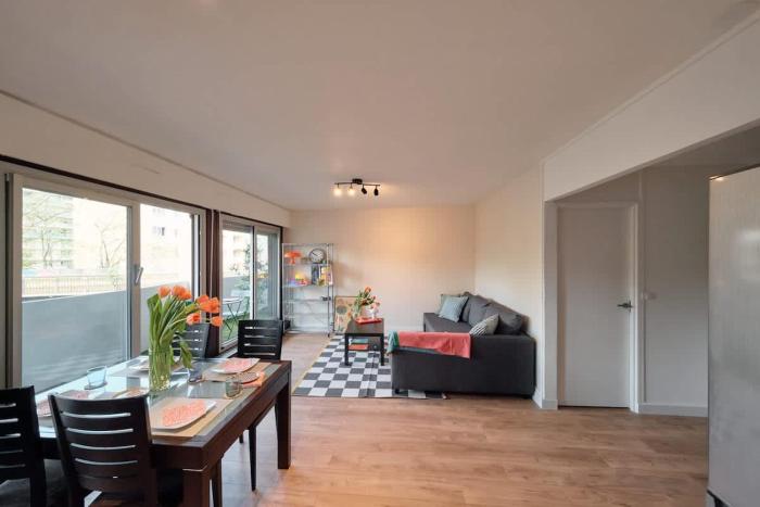 Terrasse, appartement rénové dans le 15e arr