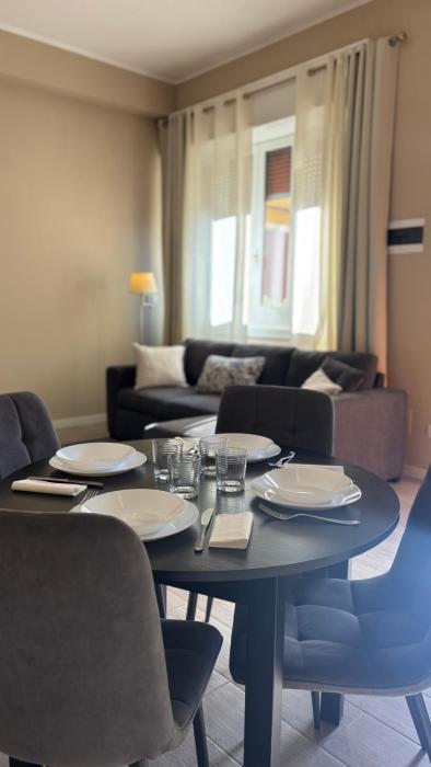 Cozy Apartment in via Canonica