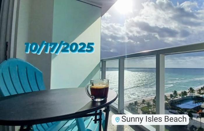 Top floor oceanfront Miami Direct Access to the beach
