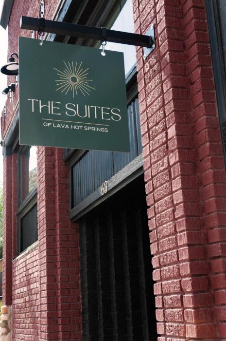 The Suites of Lava Hot Springs