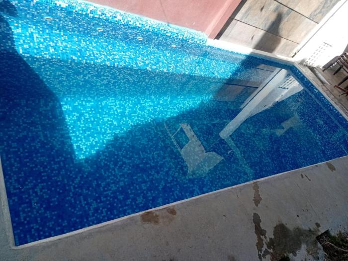 Casa con alberca climatizada privada para 8 personas