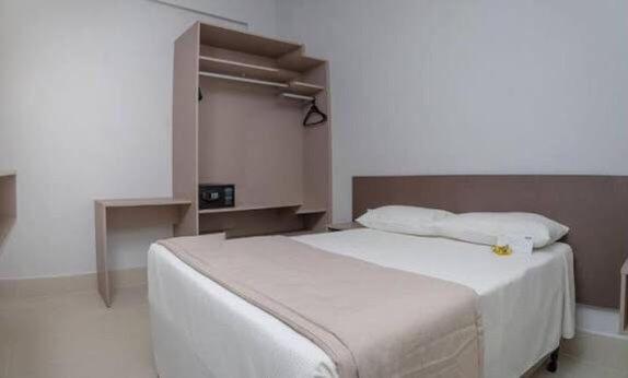 Apartamento no Lagoa Eco Towers Resort- Caldas Novas, GO