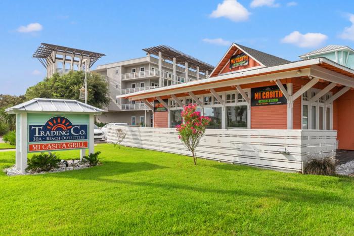 Four Cs Retreat - Lavish Home with Private Boardwalk Access to the Beach
