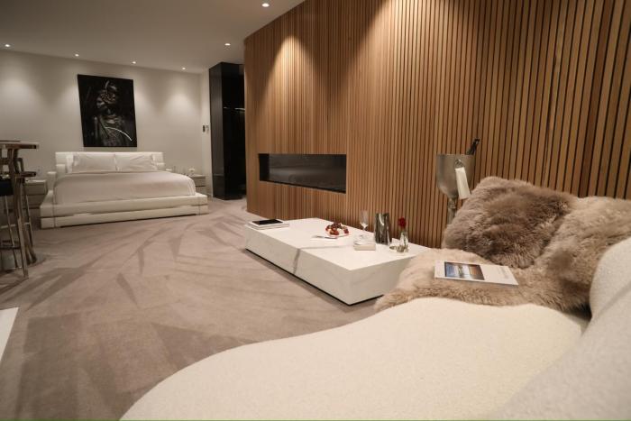 Amarè Beachside Luxury