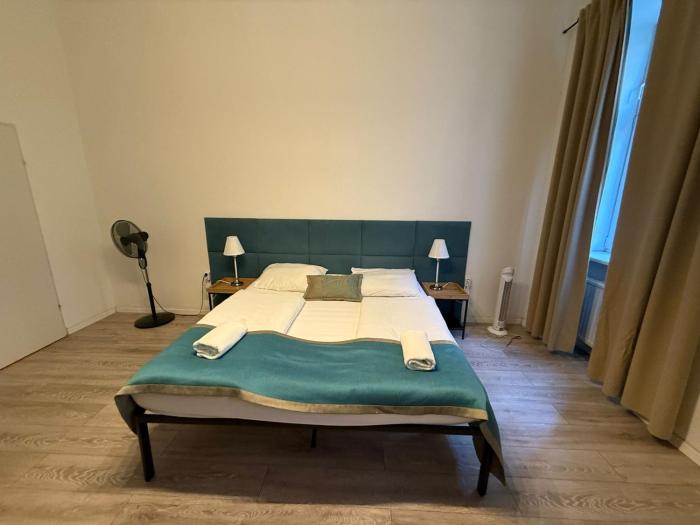3-Bedroom Apartment Central Vienna Comfort