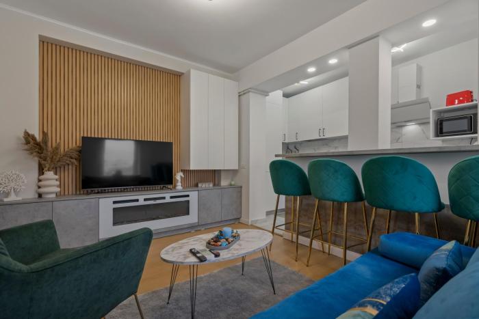 Ultracentral Quiet Chic Apartment