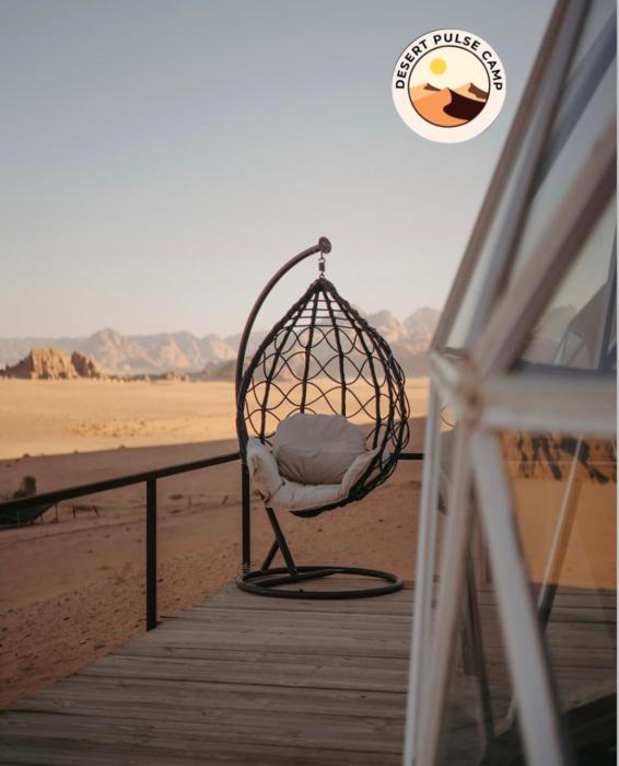 RUM BULSE BUBBLE lUXURY CAMP