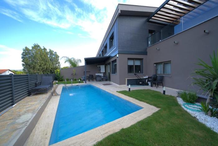 Luxury Villa in Urla Private Pool & Smart Home