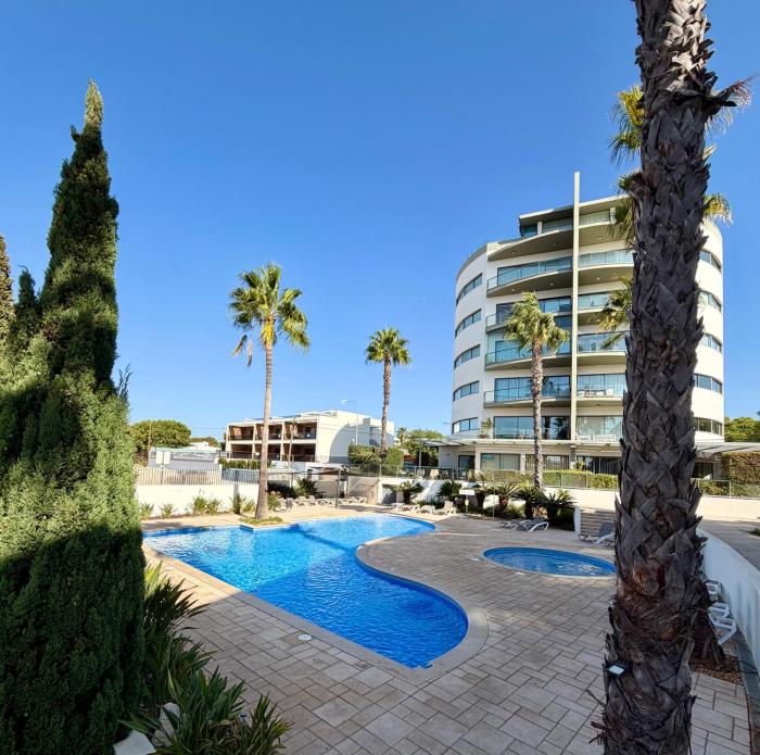 Cavalo Preto Beach Resort