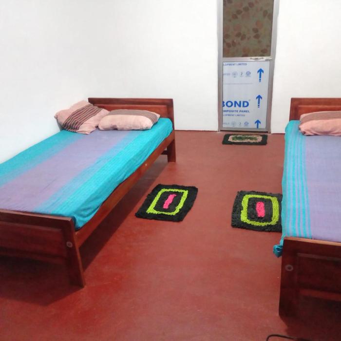 Leeostar Homestay & Safari