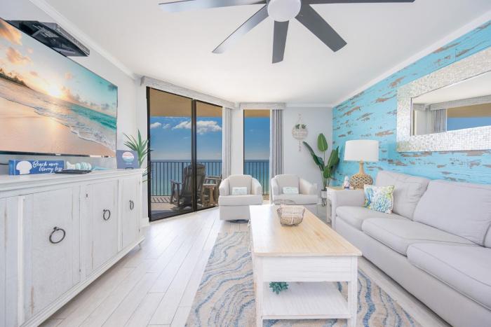 Phoenix V 1009 condo