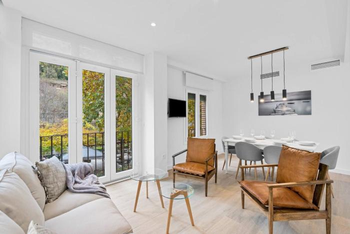 Home4U Paseo de los tristes - Vistas a la Alhambra