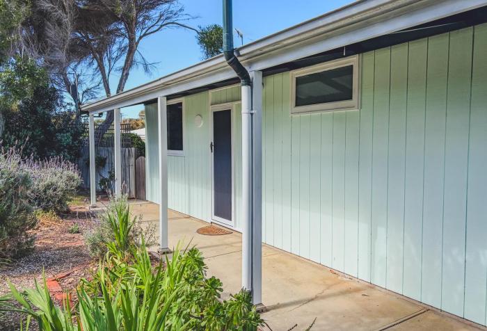 Sandy Swell Beach Shack - Goolwa