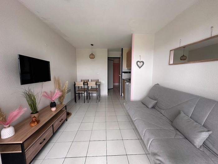 Apparemment cosy et au calme vue sur le golf