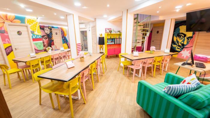 Lemon & Green GuestHome