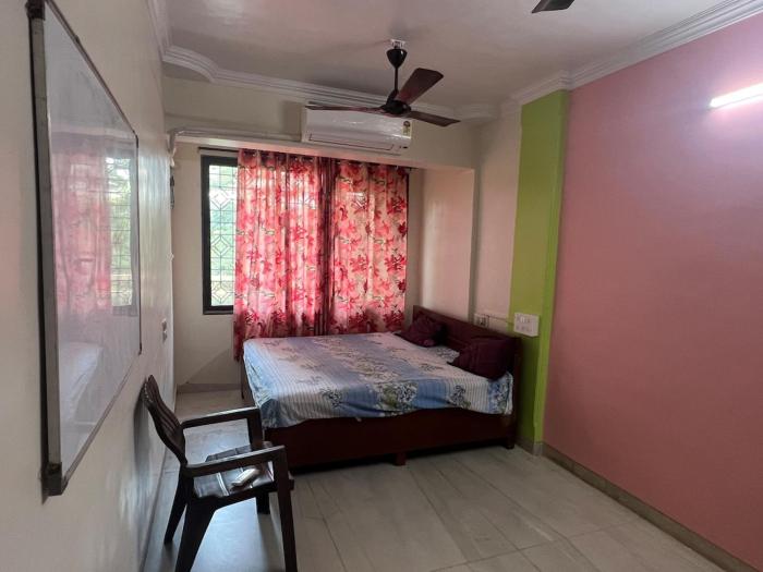 Tranquil-Salona-guest-house-Charkop