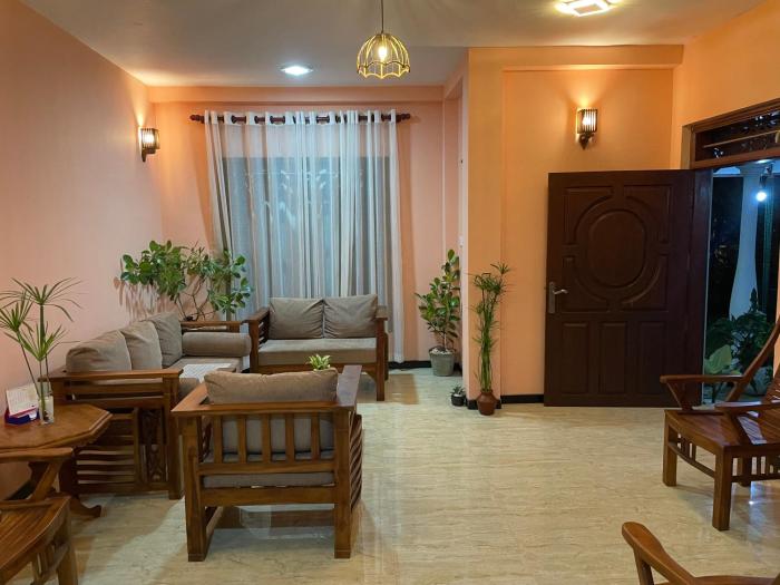 Grand Villa Hikkaduwa,Galle