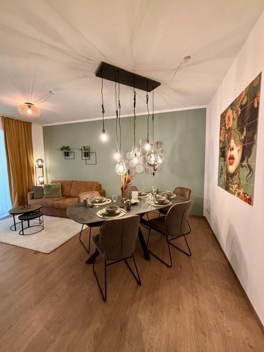 Stilvolles Apartment 3 Zi Klinik & Kurpark Terrasse Parkplatz Barrierefrei