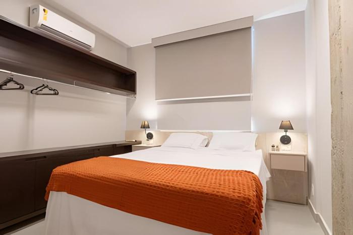 Ipanema: Do lado da Praia, Metrô, Rest e Comércio!