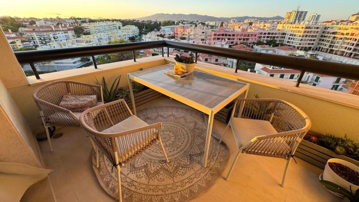 New! Exceptional Nomad Dreams N5