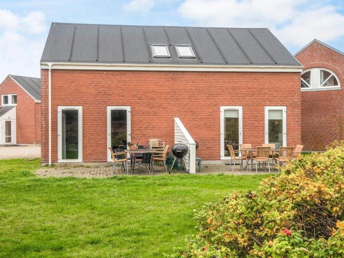 6 person holiday home in Rømø
