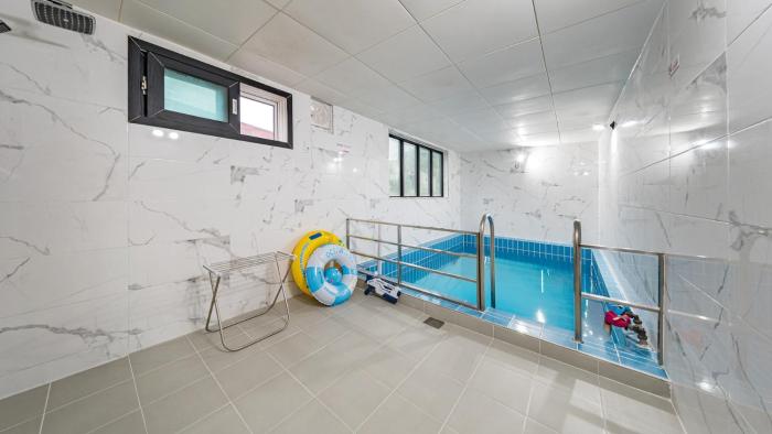 Gyeongju Haneulbit Private Pool Villa