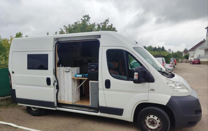 Van Bon marché sans douche