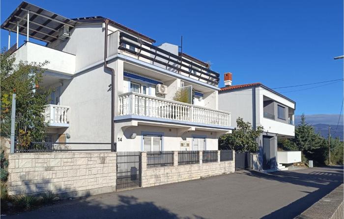 Lovely Apartment In Novi Vinodolski With Wifi