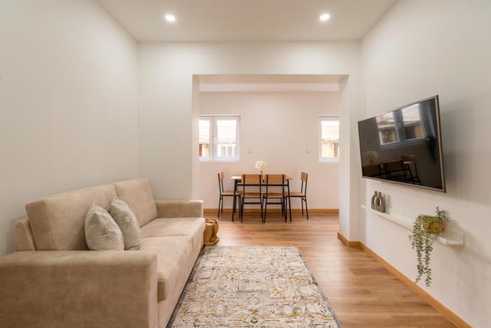 Bright & Spacious Flat in Matosinhos by HostWise