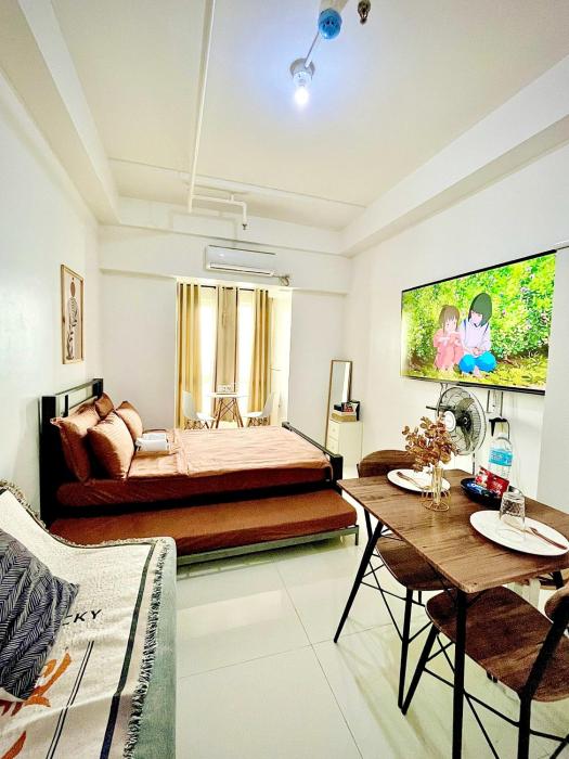 Skyline Serenity Staycation in Quezon City