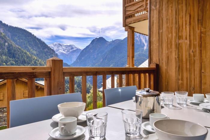 Quillis vue Montagne, Spa & Terrasse