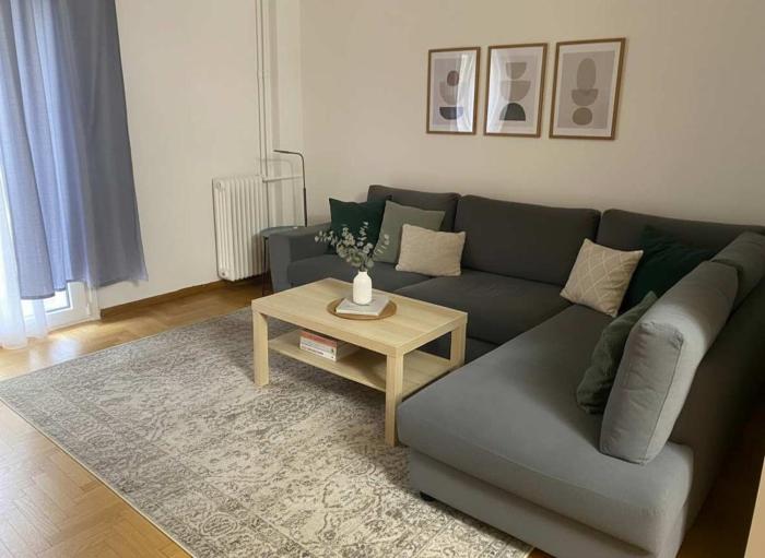 Lydia Apartment Comfortable 2BR near Hospital