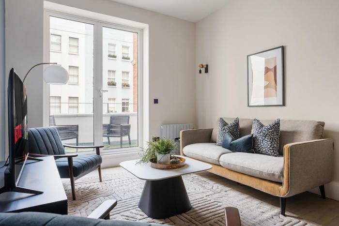 Charming 2BR in the Heart of Bloomsbury -D