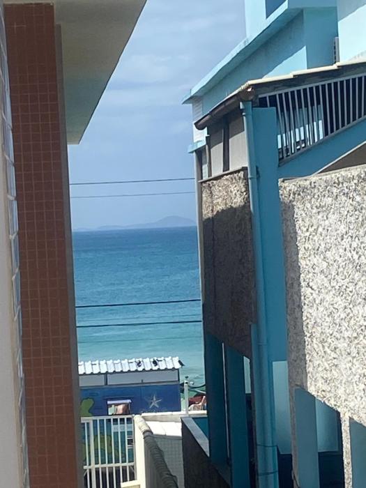 Apenas 50 metros da Prainha de Arraial do Cabo - excelente apartamento