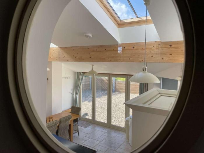 WELL COTTAGE - Salthouse