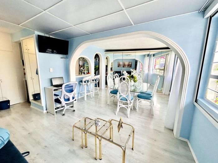 WTC apartment 10 minutes walking distance