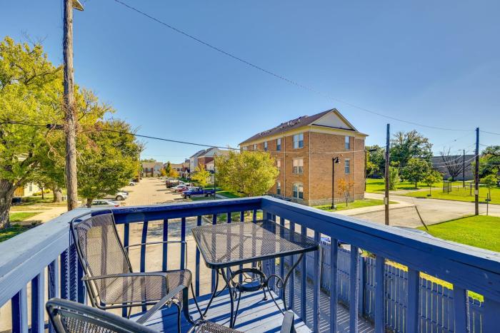 5 Blocks to Dtwn Louisville Colorful Guesthouse