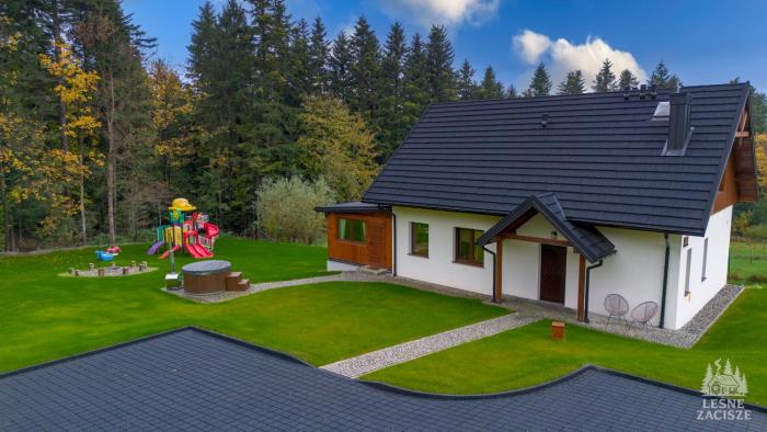Leśne Zacisze - dom na wsi z grotą solną, sauną oraz balią ogrodową