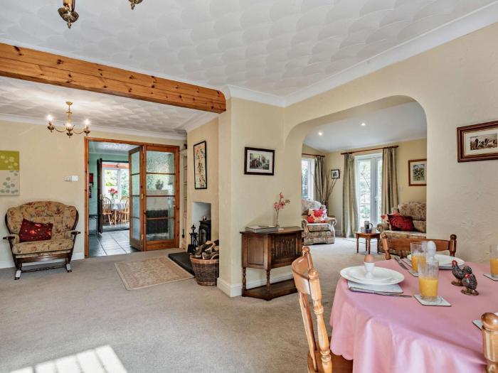 3 Bed in Briston 90184