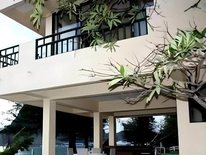 Aow Noi Sea View Resort