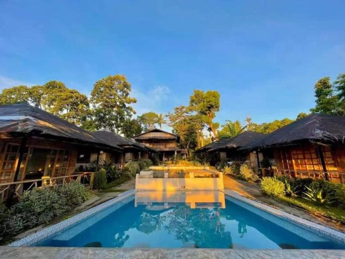 Kokomo Dive Resort Accommodation Hotel