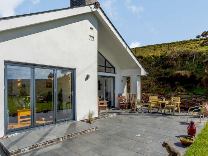 4 Bed in Combe Martin 82500